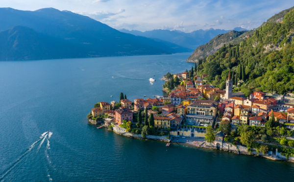 Holiday_Ideas_Lake8.jpg