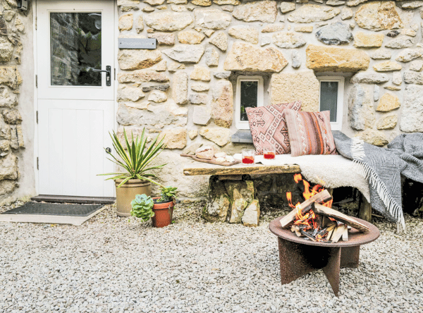 Newsletter%20Image%20-%20Special%20-%20Cosy6.png